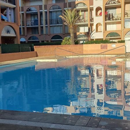 Appartement Situe Au Cap D'Agde Proche Plage Luaran gambar